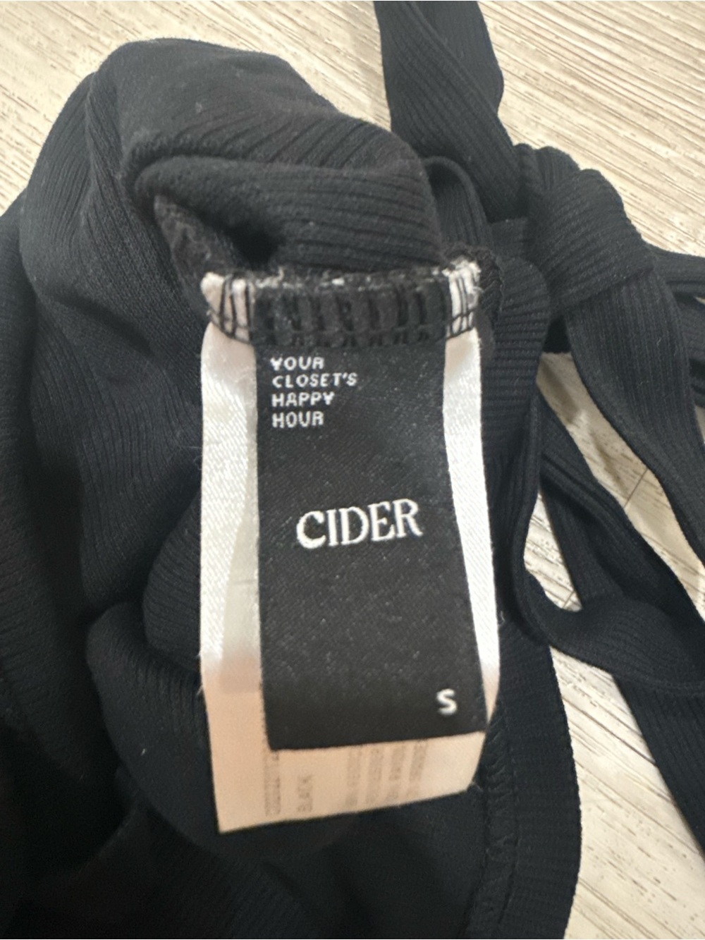 Cider Black Ribbed Halter Crop Tank - Picture 2 of 3